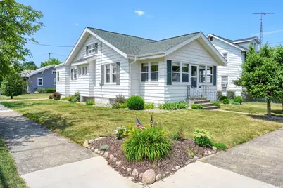 600 N Pleasant Street, Jackson, MI 49202 - Photo 1