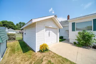 600 N Pleasant St, Jackson, MI 49202 - Photo 33