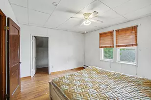 216 E Danaher St, Ludington, MI 49431 - Photo 25