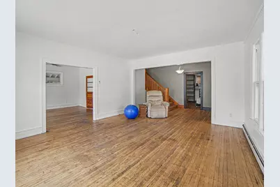 216 E Danaher Street, Ludington, MI 49431 - Photo 5