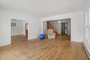 216 E Danaher St, Ludington, MI 49431 - Photo 5