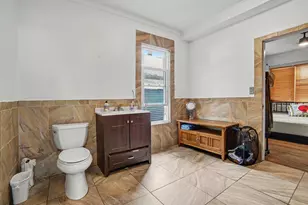 216 E Danaher St, Ludington, MI 49431 - Photo 15