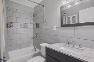 22000 Cunningham Ave, Warren, MI 48091 - Photo 5