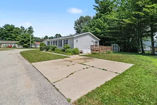 3773 W Forest Hill Cir, Ludington, MI 49431 - Photo 25