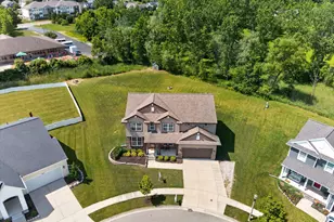 715 Buteo Dr, East Lansing, MI 48823 - Photo 5