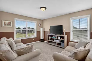 715 Buteo Dr, East Lansing, MI 48823 - Photo 43
