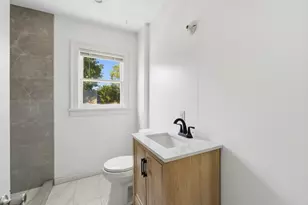 915 Market St, Saint Joseph, MI 49085 - Photo 27