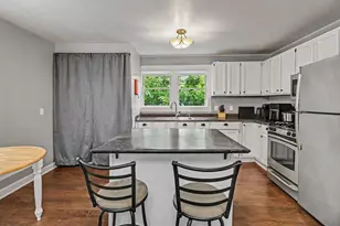 618 N Evans St, Tecumseh, MI 49286 - Photo 5