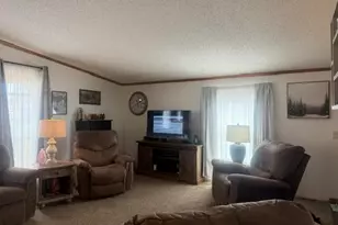 653 S Bluegill Ln, Newaygo, MI 49337 - Photo 13