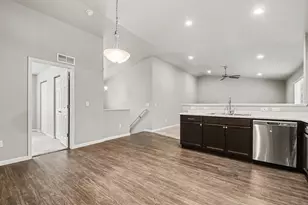 1202 Pinewood Dr, Greenville, MI 48838 - Photo 7