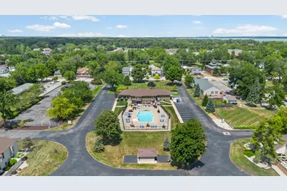 8191 Colony Drive #22, Grosse Ile, MI 48138 - Photo 31