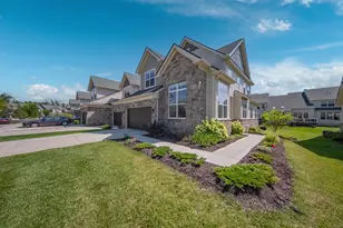 3081 N Spurway Dr, Ann Arbor, MI 48105 - Photo 3