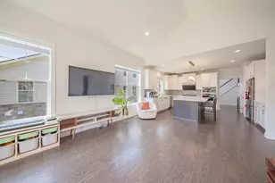 3081 N Spurway Dr, Ann Arbor, MI 48105 - Photo 21