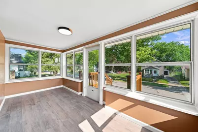 337 E Addison Street, Jackson, MI 49203 - Photo 5