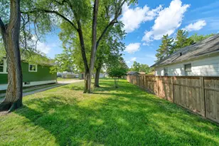 337 E Addison St, Jackson, MI 49203 - Photo 29