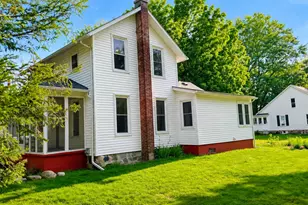 630 N Main St, Bellevue, MI 49021 - Photo 3