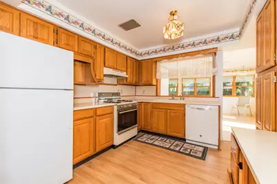 1805 Golfview Avenue, Kalamazoo, MI 49001 - Photo 9