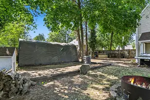 1095 Roosevelt Ct, Muskegon, MI 49441 - Photo 25