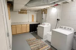 1095 Roosevelt Ct, Muskegon, MI 49441 - Photo 23