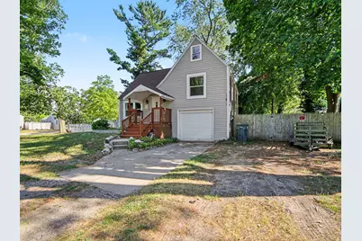 1095 Roosevelt Court, Muskegon, MI 49441 - Photo 3