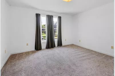 211 W Maple Street, Camden, MI 49232 - Photo 27