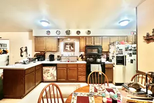 445 Mansfield Dr, Lapeer, MI 48446 - Photo 9
