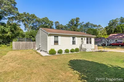 1447 West Street, Muskegon, MI 49442 - Photo 3
