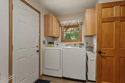 25028 Jefferson Center Street, Cassopolis, MI 49031 - Photo 23