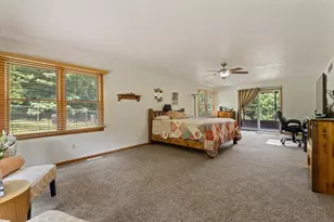 25028 Jefferson Center St, Cassopolis, MI 49031 - Photo 11