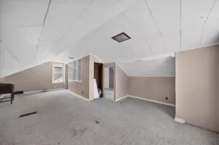 21824 S Elizabeth Street E, Saint Clair Shores, MI 48080 - Photo 25