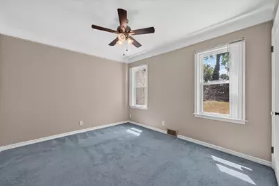 21824 S Elizabeth Street E, Saint Clair Shores, MI 48080 - Photo 21