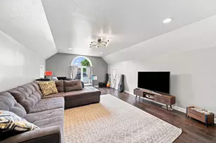 123 N Grand Pointe Dr, Brooklyn, MI 49230 - Photo 37