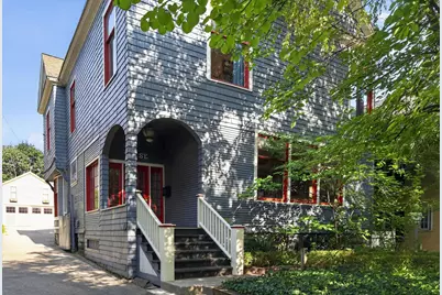 22 Prospect Avenue SE, Grand Rapids, MI 49503 - Photo 1