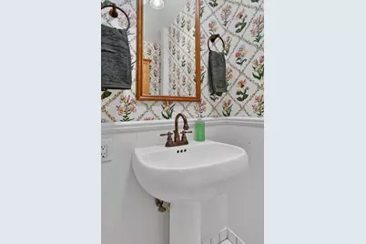 22 Prospect Avenue SE, Grand Rapids, MI 49503 - Photo 19