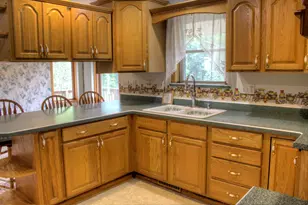 8015 E Sanders Rd, Vestaburg, MI 48891 - Photo 7
