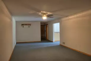 8015 E Sanders Rd, Vestaburg, MI 48891 - Photo 11