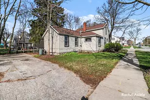 1203 4th St, Muskegon, MI 49441 - Photo 25