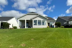 2942 Isle Water Dr, Belmont, MI 49306 - Photo 9