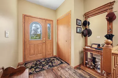 404 Vienna Lane, Fremont, MI 49412 - Photo 5