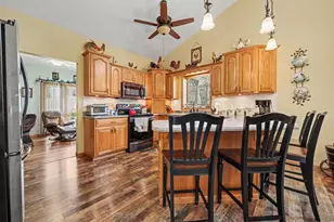 404 Vienna Ln, Fremont, MI 49412 - Photo 11