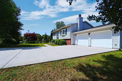 146 6th Street, Oscoda, MI 48750 - Photo 1