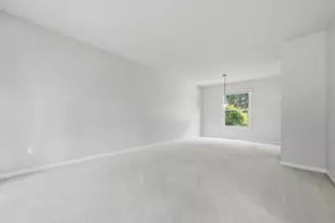 5048 Stapleton Dr, Kalamazoo, MI 49009 - Photo 9