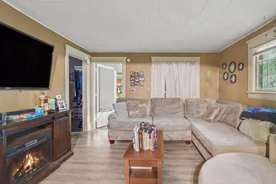 241 Avenue A, Springfield, MI 49037 - Photo 3