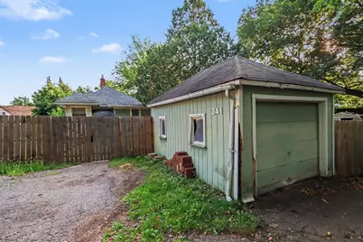 241 Avenue A, Springfield, MI 49037 - Photo 3