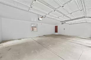 236 N Berkshire Rd, Bloomfield Hills, MI 48302 - Photo 35