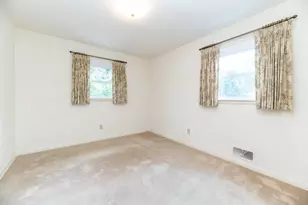 8433 Newells Ln, Portage, MI 49002 - Photo 27