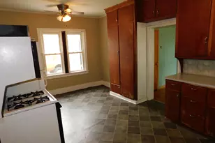 157 Harrison St, Manistee, MI 49660 - Photo 13