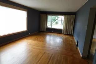 157 Harrison St, Manistee, MI 49660 - Photo 21