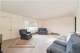 8807 Lake Park Dr, Onekama, MI 49675 - Photo 15