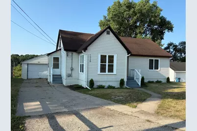 1338 Pannell Avenue NW, Grand Rapids, MI 49504 - Photo 1